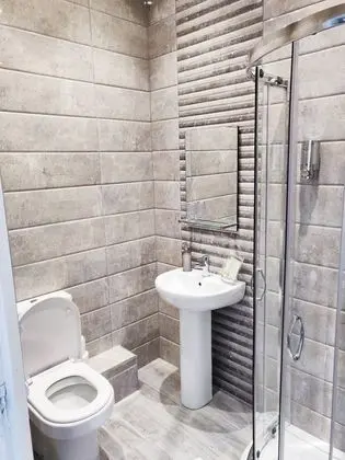 Deluxe Tek Kişilik Oda, Banyolu/Duşlu