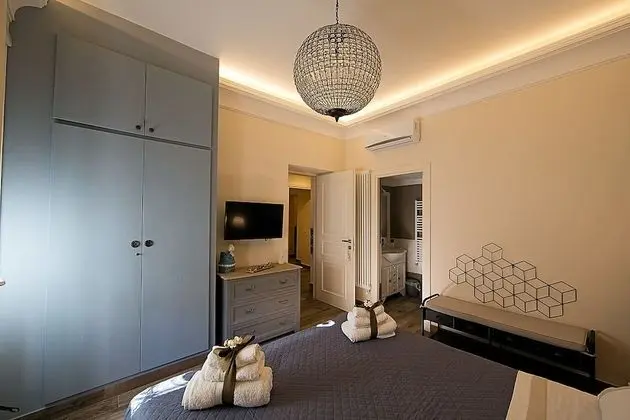 Comfort Tek Büyük Yataklı Oda