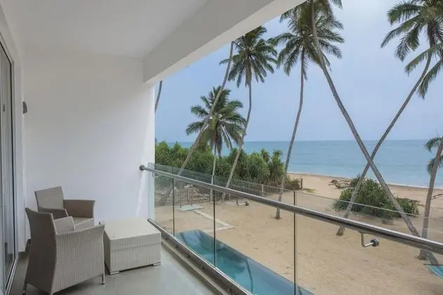 Deluxe Tek Büyük Yataklı Oda, Balkon, Deniz Manzaralı