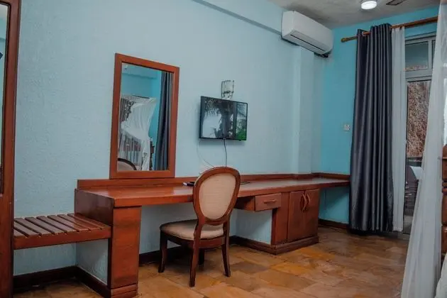 Superior Tek Büyük Yataklı Oda, Plaj Manzaralı