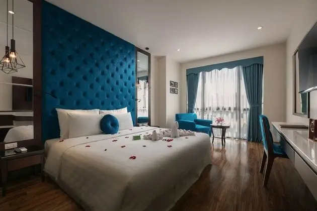 Deluxe Tek Büyük Yataklı Oda