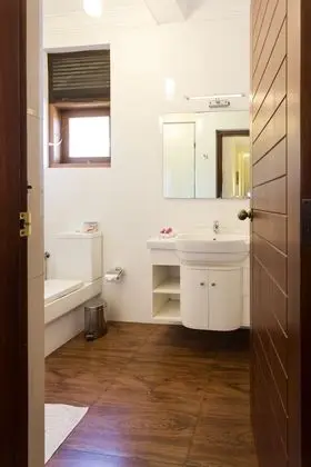 Deluxe Dört Kişilik Oda