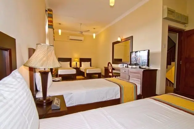 Deluxe Üç Kişilik Oda, 3 Tek Kişilik Yatak, Balkon, Dağ Manzaralı