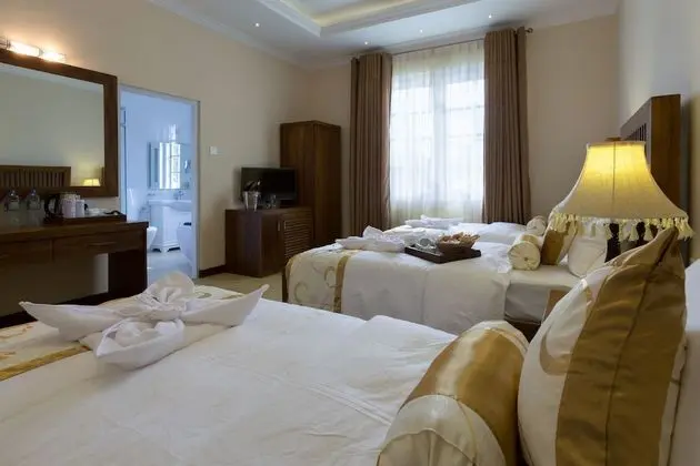 Luxury Üç Kişilik Oda, 3 Tek Kişilik Yatak, Küvet