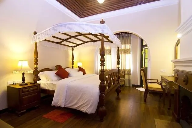 Royal Tek Büyük Yataklı Oda, Sıcak Su Havuzu