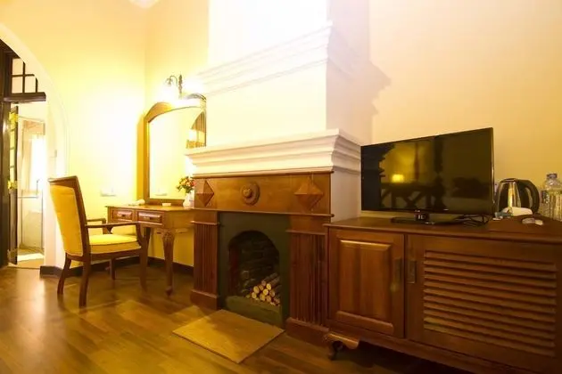 Royal Tek Büyük Yataklı Oda, Sıcak Su Havuzu