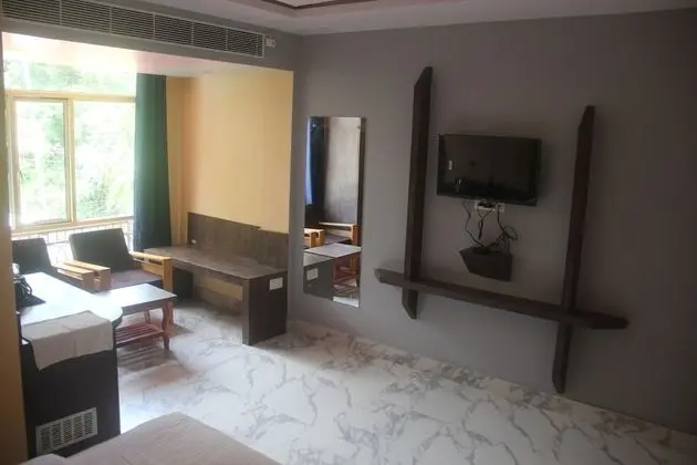 Luxury Tek Büyük Yataklı Oda