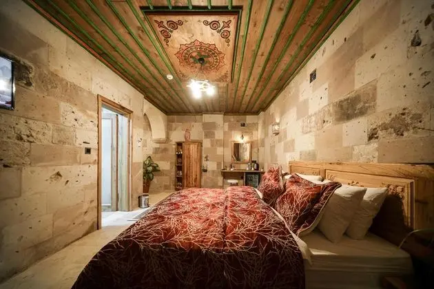 Garden Suite, Vadi veya Bahçe Manzaralı, Küvetli