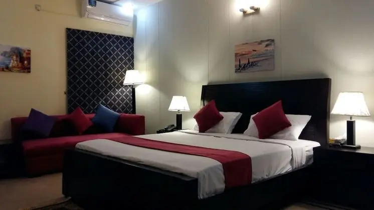 Tek Büyük Yataklı Oda