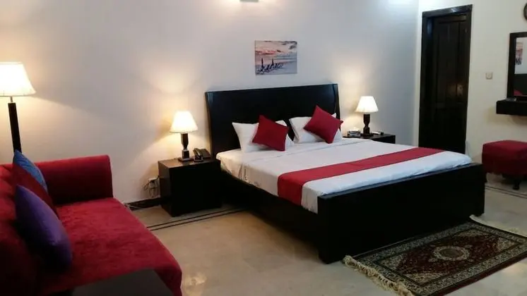 Tek Büyük Yataklı Oda