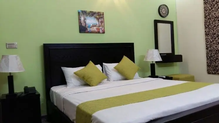 Tek Büyük Yataklı Oda