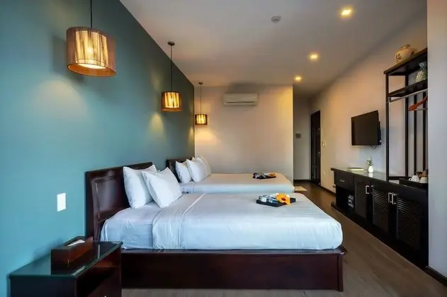 Deluxe Üç Kişilik Oda, Nehir Manzaralı