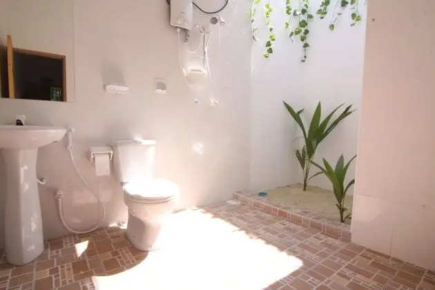 Deluxe Oda, Birden Çok Yatak Odası, Özel Banyo, Zemin Kat