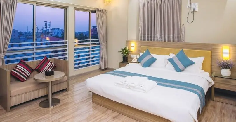 Deluxe Tek Büyük Yataklı Oda