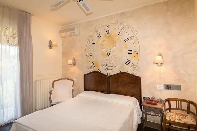Comfort Tek Büyük veya İki Ayrı Yataklı Oda, Balkon
