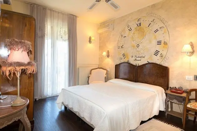 Comfort Tek Büyük veya İki Ayrı Yataklı Oda, Balkon