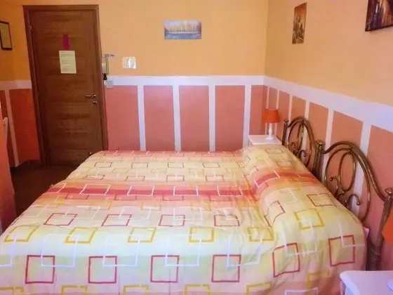 Tek Büyük veya İki Ayrı Yataklı Oda, Özel Banyo