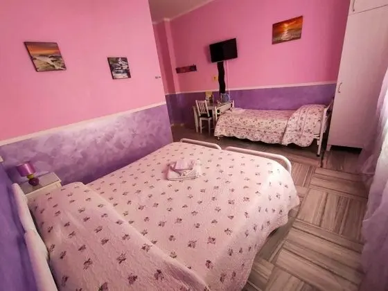 Tek Büyük veya İki Ayrı Yataklı Oda, Özel Banyo