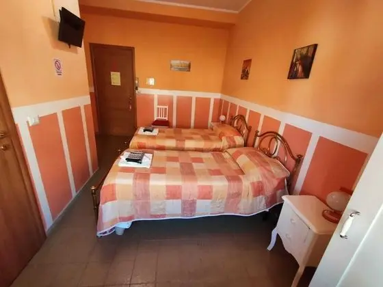 Tek Büyük veya İki Ayrı Yataklı Oda, Özel Banyo