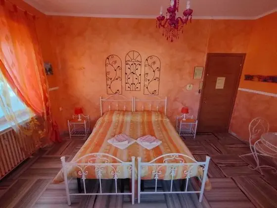 Tek Büyük veya İki Ayrı Yataklı Oda, Özel Banyo
