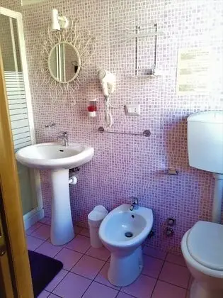 Tek Büyük veya İki Ayrı Yataklı Oda, Özel Banyo