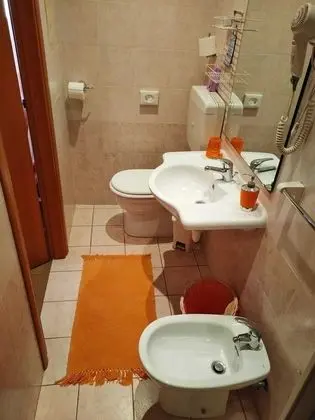 Tek Büyük veya İki Ayrı Yataklı Oda, Özel Banyo