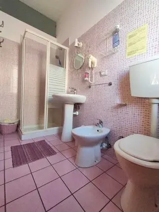Tek Büyük veya İki Ayrı Yataklı Oda, Özel Banyo