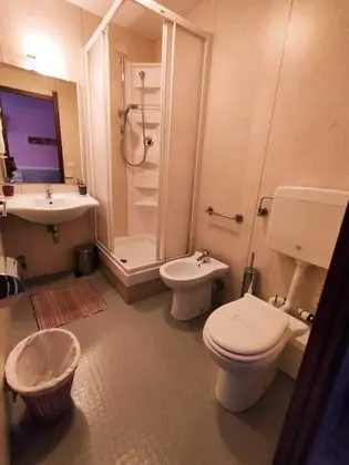 Tek Büyük veya İki Ayrı Yataklı Oda, Özel Banyo