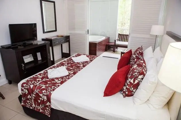 Apart Daire, 3 Yatak Odası, Balkon, Bahçe Manzaralı