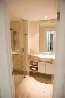 Apart Daire, 3 Yatak Odası, Balkon, Bahçe Manzaralı