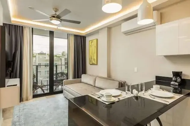 One Bedroom Double Suite