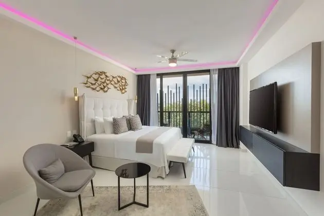 One Bedroom Suite