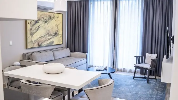 One Bedroom Suite