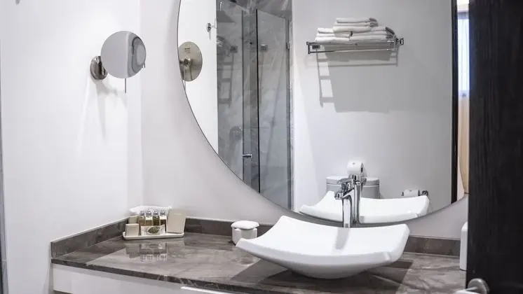 One Bedroom Suite
