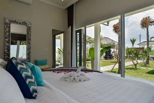 Luxury Villa, 4 Yatak Odası, Kişiye Özel Havuzlu, Plaj Manzaralı