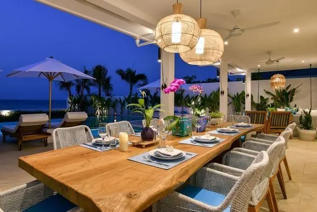 Luxury Villa, 4 Yatak Odası, Kişiye Özel Havuzlu, Plaj Manzaralı