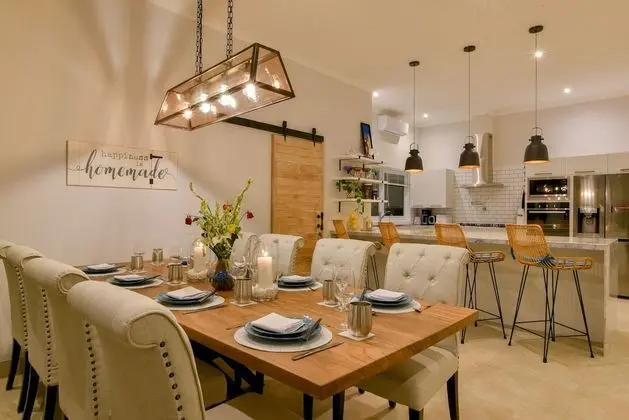 Luxury Villa, 4 Yatak Odası, Kişiye Özel Havuzlu, Plaj Manzaralı