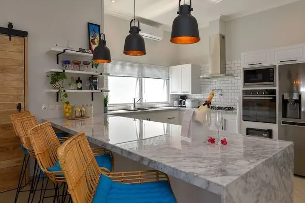 Luxury Villa, 4 Yatak Odası, Kişiye Özel Havuzlu, Plaj Manzaralı