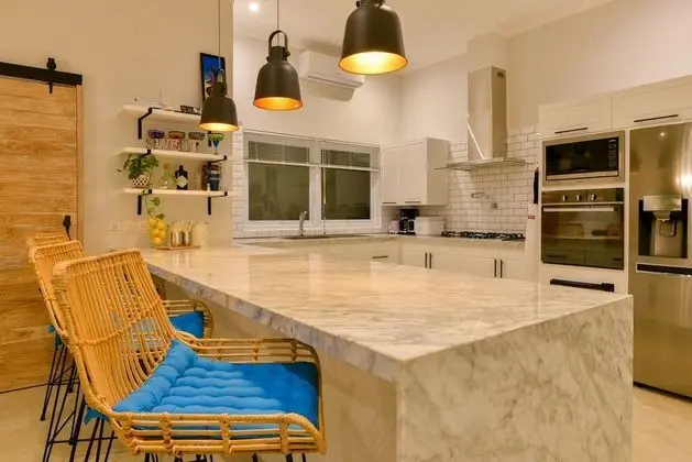 Luxury Villa, 4 Yatak Odası, Kişiye Özel Havuzlu, Plaj Manzaralı