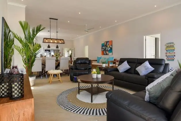 Luxury Villa, 4 Yatak Odası, Kişiye Özel Havuzlu, Plaj Manzaralı