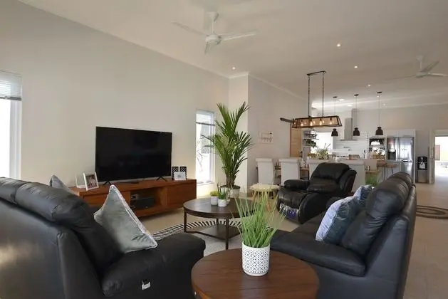 Luxury Villa, 4 Yatak Odası, Kişiye Özel Havuzlu, Plaj Manzaralı