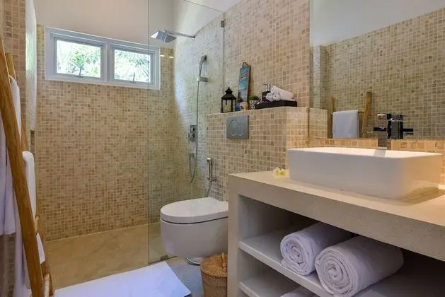 Luxury Villa, 4 Yatak Odası, Kişiye Özel Havuzlu, Plaj Manzaralı