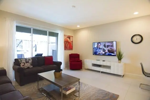 Townhome Three Bedrooms
