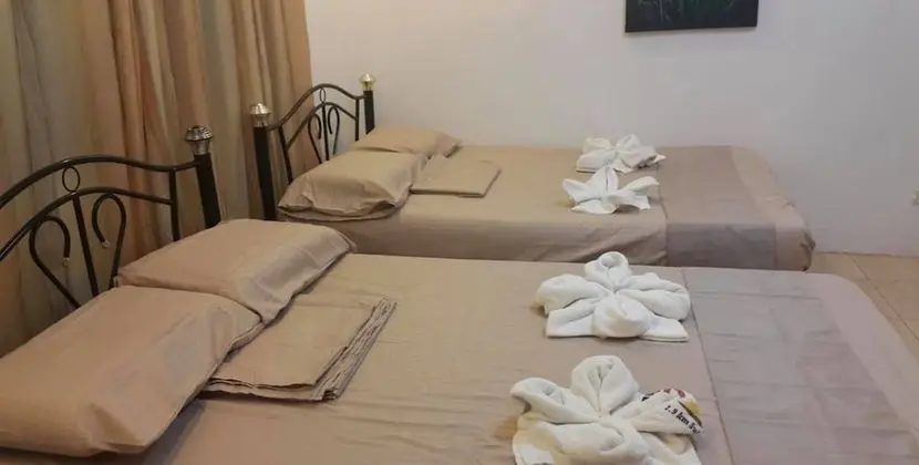 Family Ev, 4 Yatak Odası, Kişiye Özel Havuzlu, Dağ Manzaralı (1)