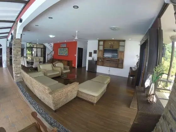 Family Ev, 4 Yatak Odası, Kişiye Özel Havuzlu, Dağ Manzaralı (1)