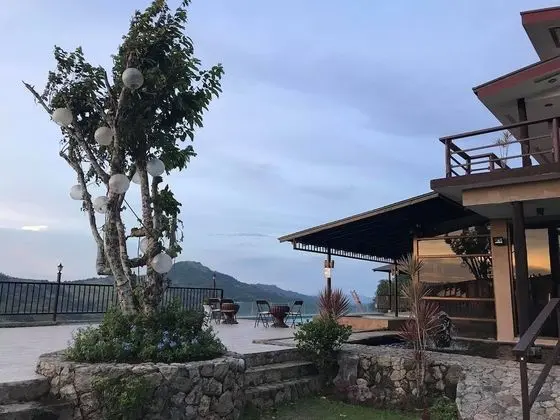 Family Ev, 4 Yatak Odası, Kişiye Özel Havuzlu, Dağ Manzaralı (1)