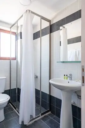 Comfort Tek Büyük Yataklı Oda, Deniz Manzaralı