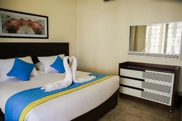 Grand Apart Daire, 3 Yatak Odası, Sigara İçilebilir, Havuz Manzaralı