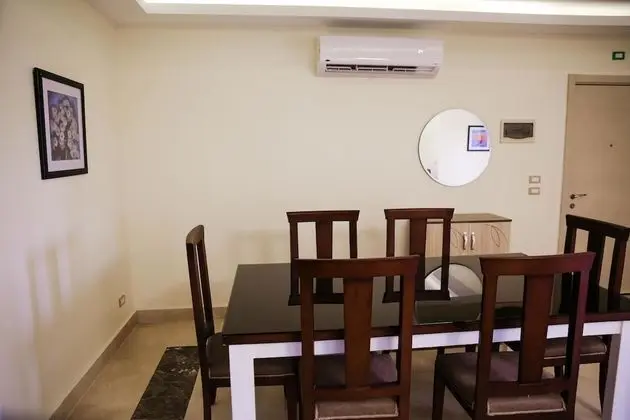 Grand Apart Daire, 3 Yatak Odası, Sigara İçilebilir, Havuz Manzaralı