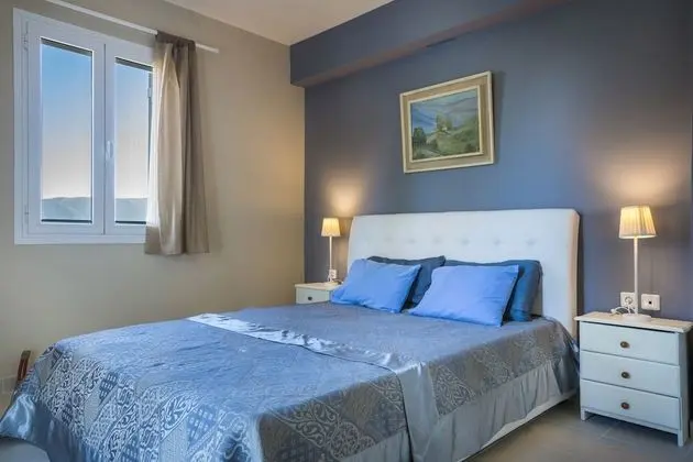 Villa, 4 Yatak Odası, Kişiye Özel Havuzlu, Deniz Manzaralı